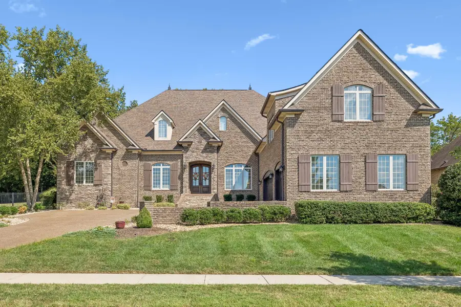 215 Higginson Pl S, Gallatin, TN 37066 - #2