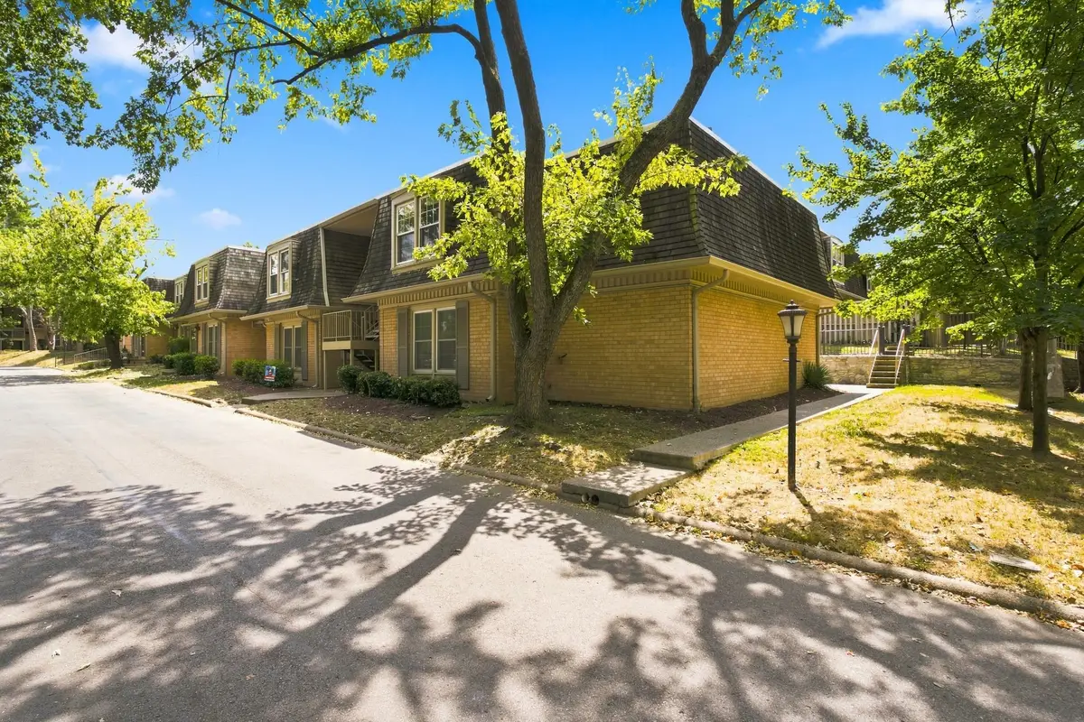 3000 Hillsboro Pike #136, Nashville, TN 37215 - #1