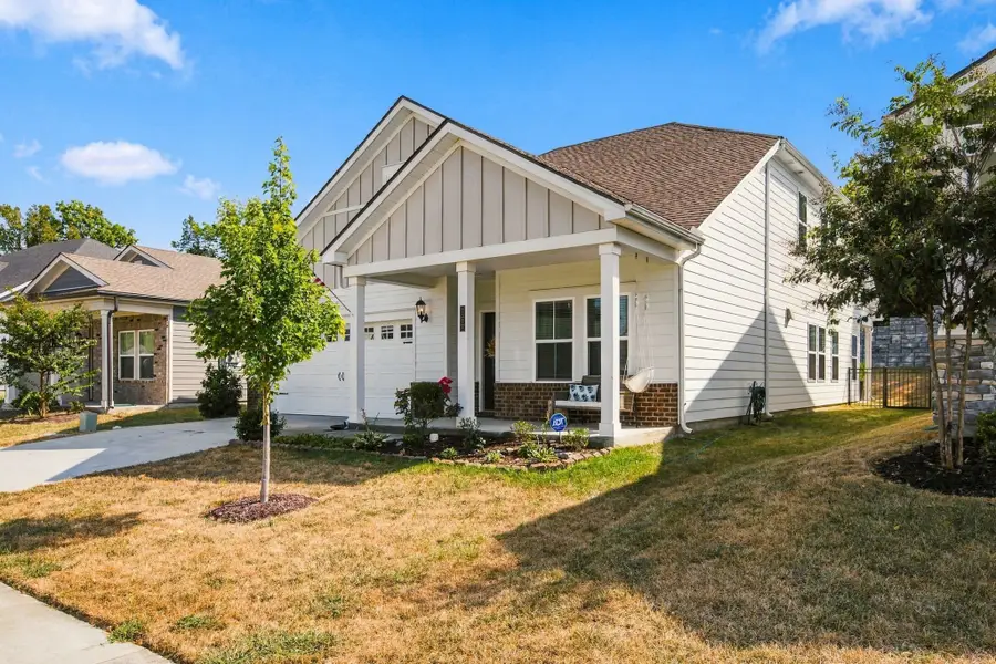 7377 Blue Gable Rd, Hermitage, TN 37076 - #2