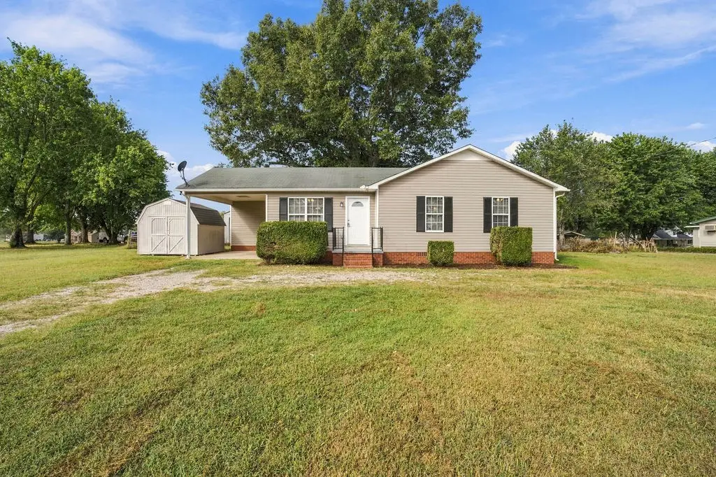 29 Ellis Childress Rd, Fayetteville, TN 37334 - #1