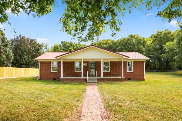 204 Canaan Rd, Mount Pleasant, TN 38474