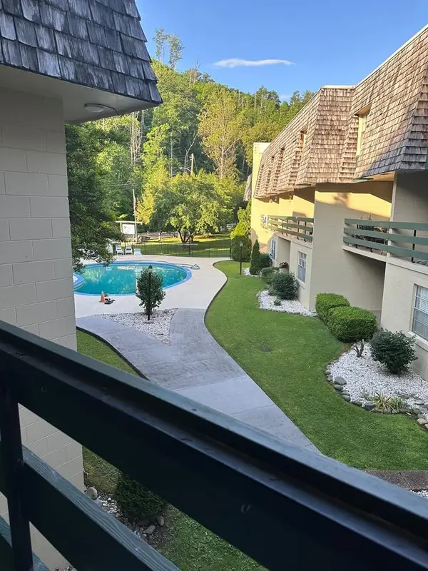 260 Roaring Fork Road #207, Gatlinburg, TN 37738