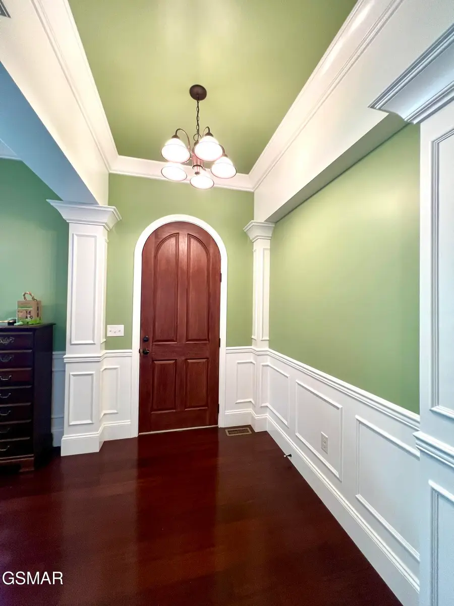 614 Watercrest Lane, Dandridge, TN 37725 - #2