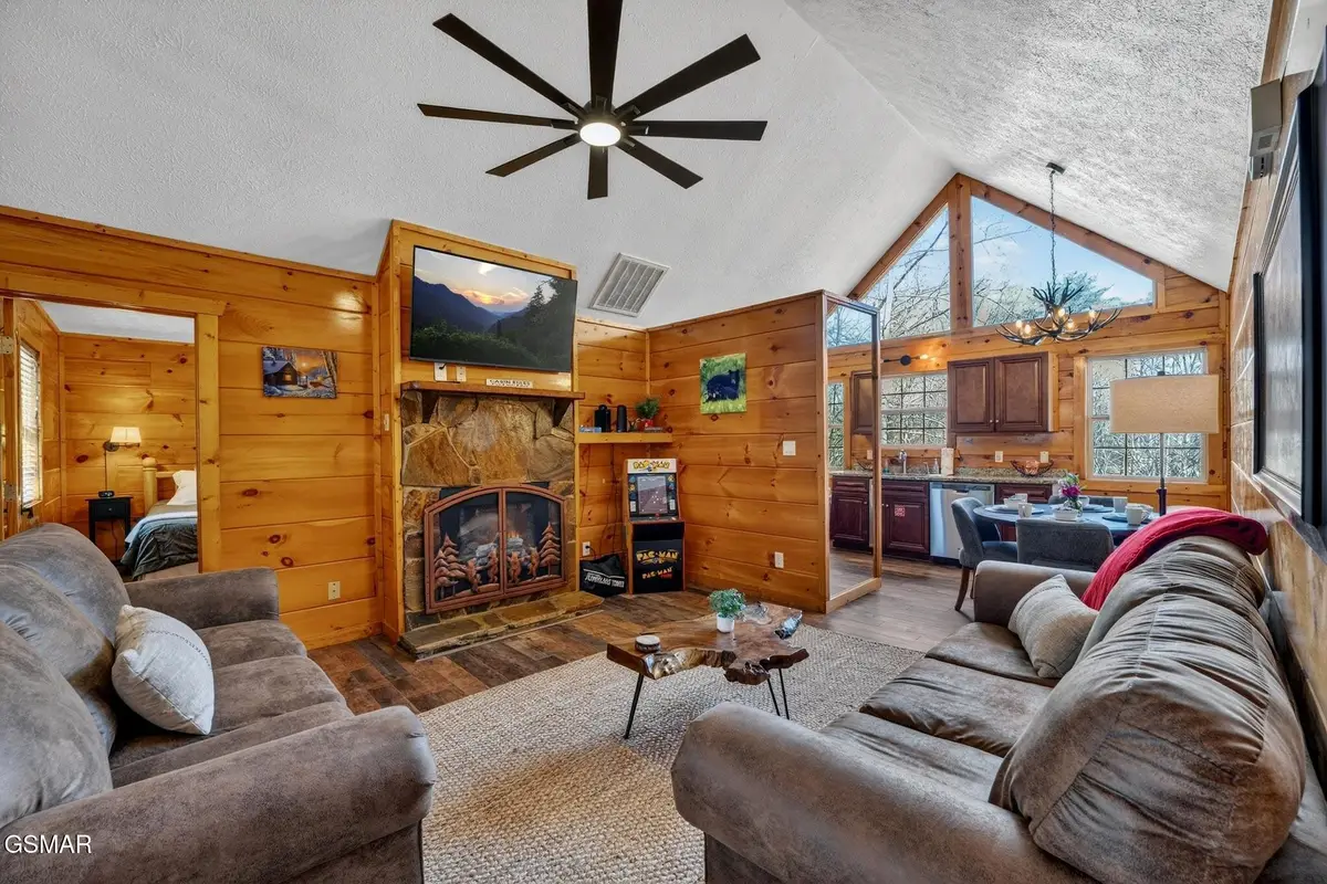623 Country Oaks Drive, Pigeon Forge, TN 37863 - #1