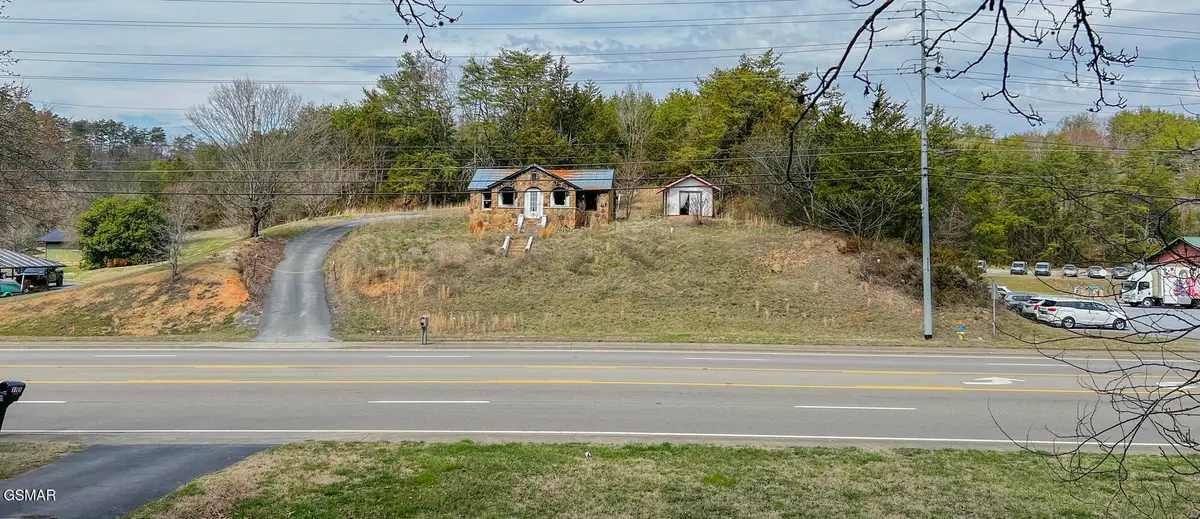 1170 Wears Valley Road, Pigeon Forge, TN 37863 - #1