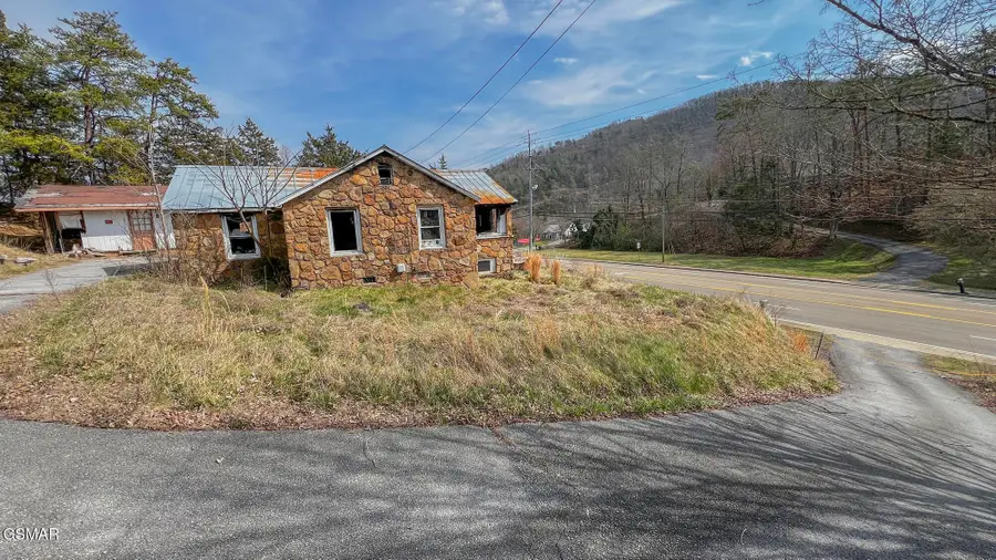 1170 Wears Valley Road, Pigeon Forge, TN 37863 - #3