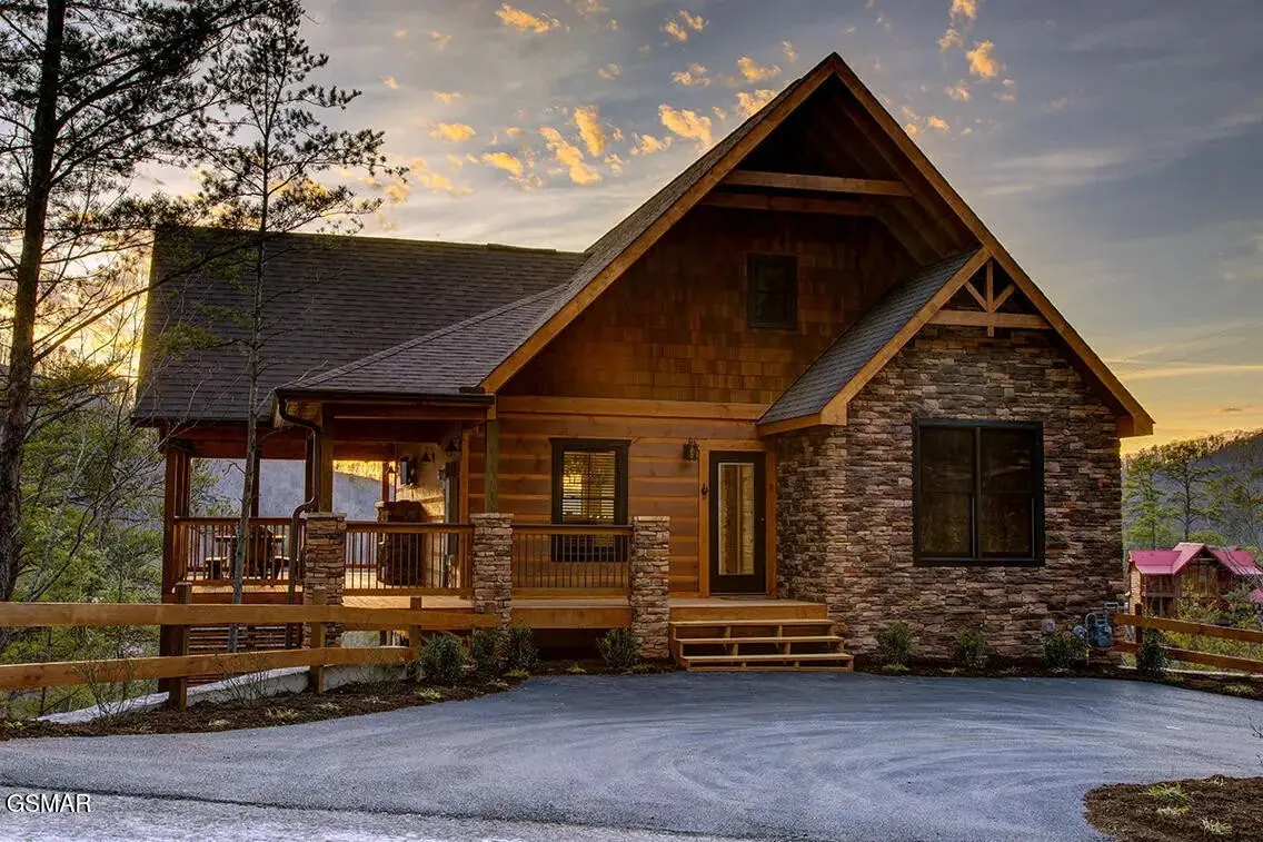 1205 Parkview Vista Way, Pigeon Forge, TN 37862 - #1