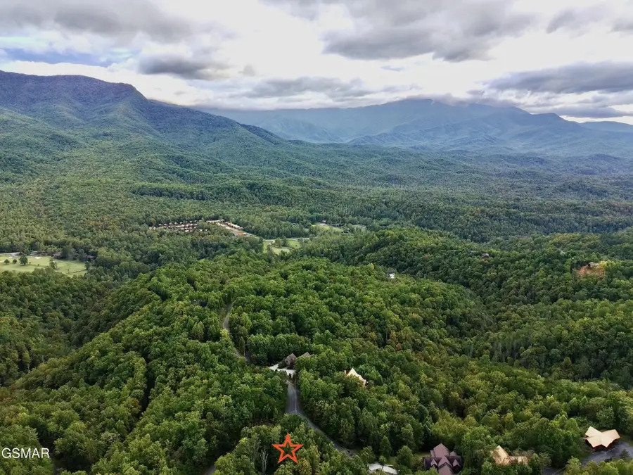 27 Pinnacle Vista Road, Gatlinburg, TN 37738 - #2