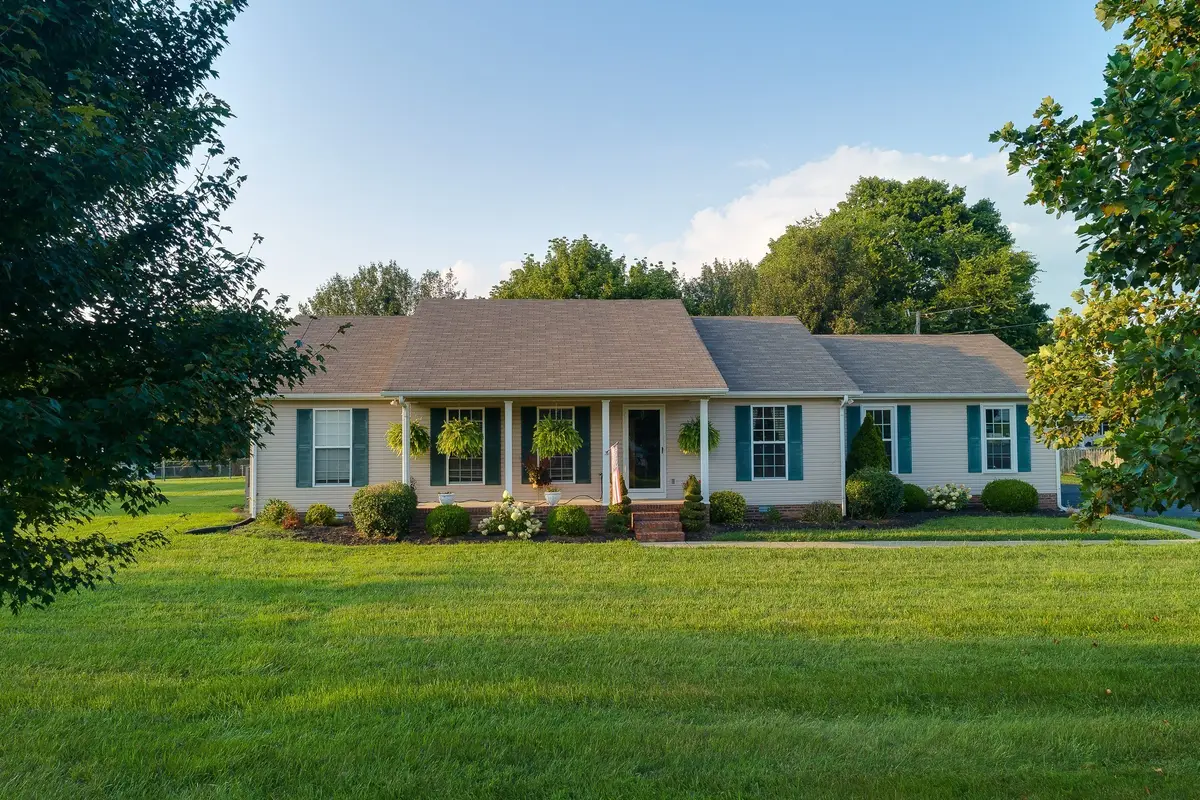 2202 Sims Rd, Shelbyville, TN 37160 - #1