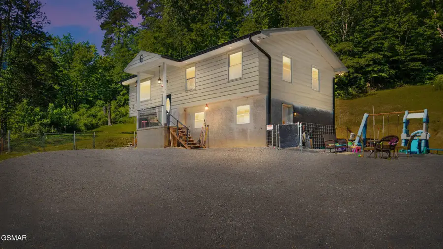 1209 E Bullrun Valley, Powell, TN 37849 - #3