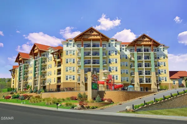 3415 Teaster Lane #401, Pigeon Forge, TN 37863
