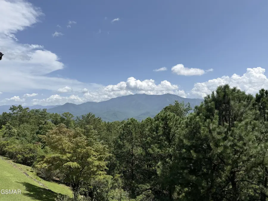 1050 Ski View Drive #108, Gatlinburg, TN 37738 - #2