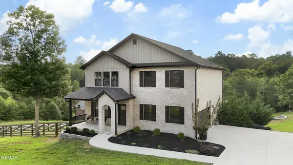 1007 Crown Ridge Lane, Powell, TN 37849