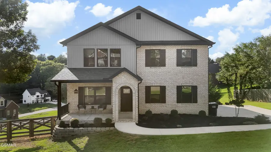 1007 Crown Ridge Lane, Powell, TN 37849 - #2