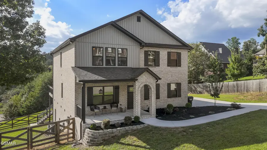 1007 Crown Ridge Lane, Powell, TN 37849 - #3