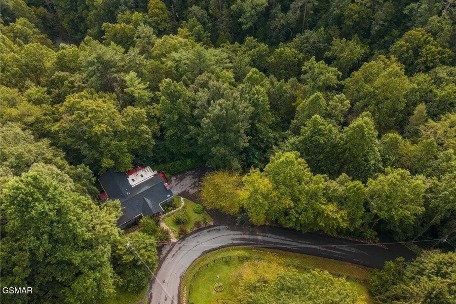 1931 Spring Hill Drive, Sevierville, TN 37876 - #2