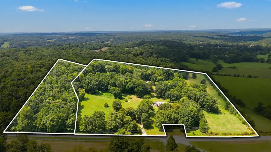 3065 Clydeton Rd, Waverly, TN 37185 - #2
