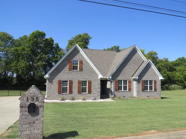 135 Stonecreek Dr, Pulaski, TN 38478 - #3