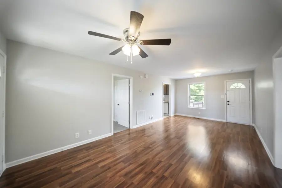 524 Potomac Dr, Oak Grove, KY 42262 - #3