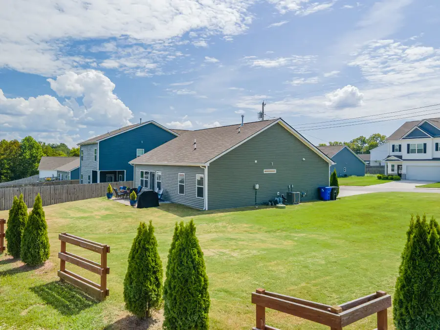 2205 Zeva Cir, Columbia, TN 38401 - #2