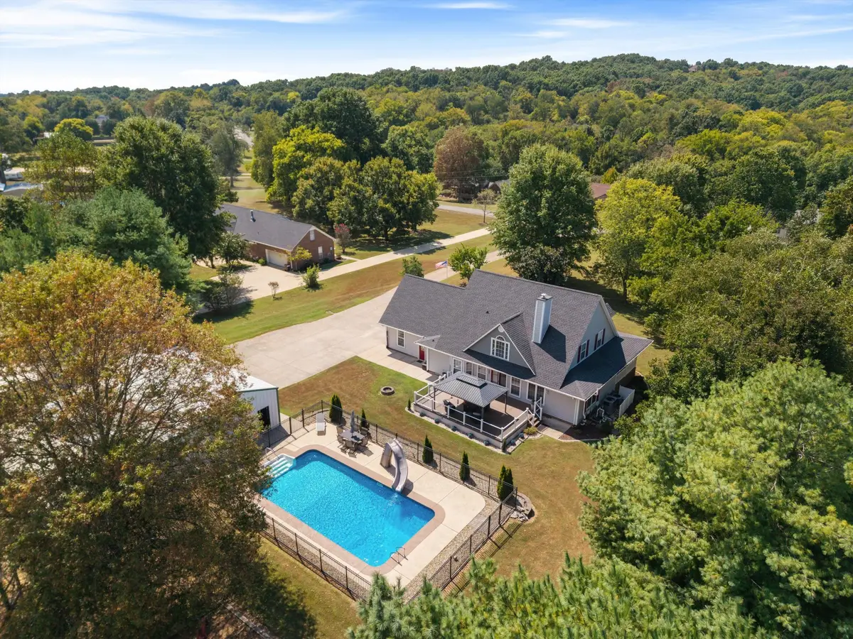 137 Shapiro Trl, Columbia, TN 38401 - #1