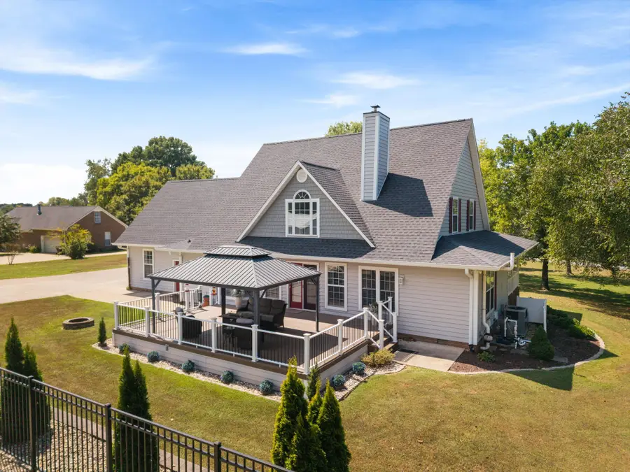 137 Shapiro Trl, Columbia, TN 38401 - #2