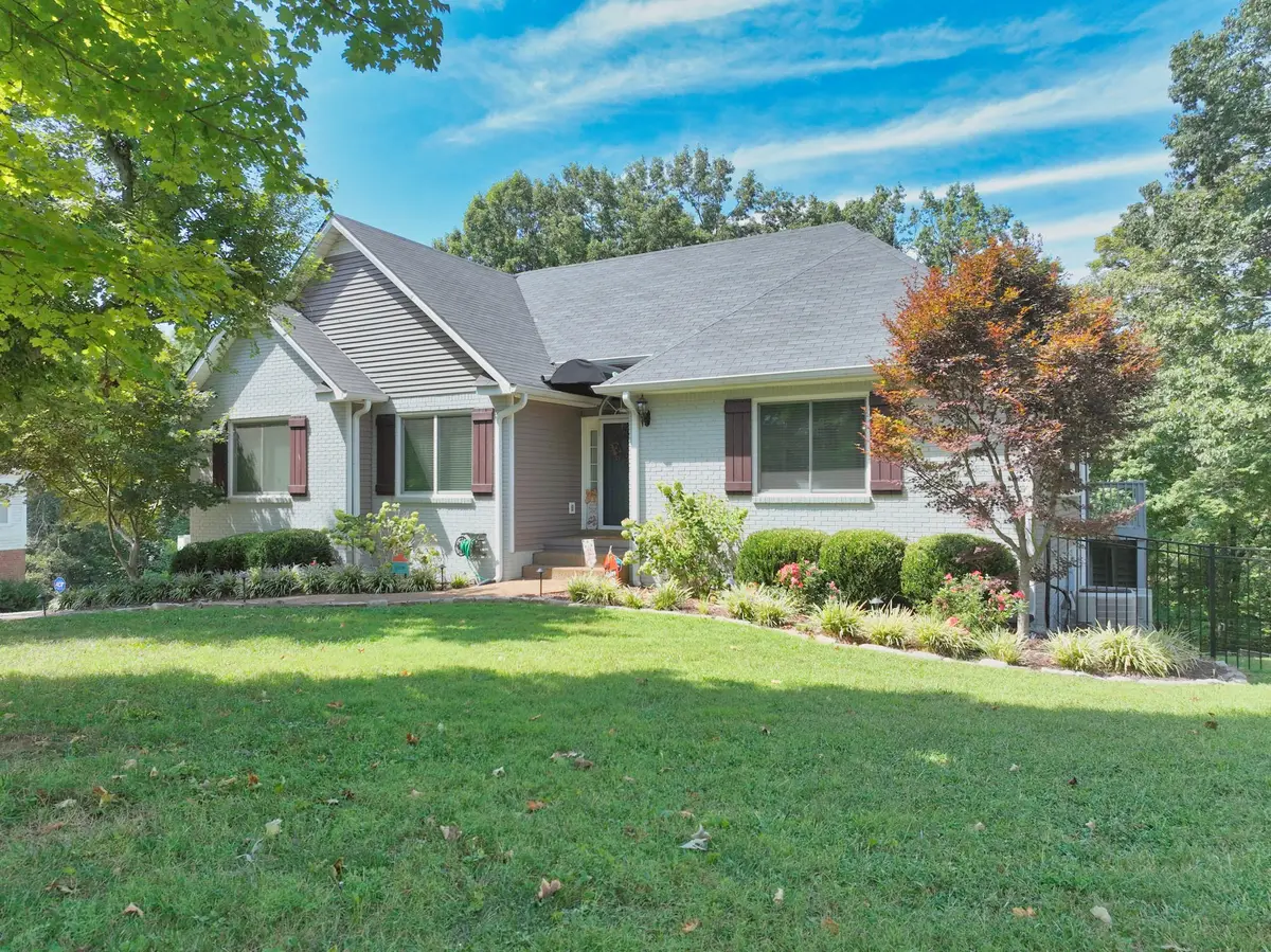 307 Dorris Ct, Hendersonville, TN 37075 - #1
