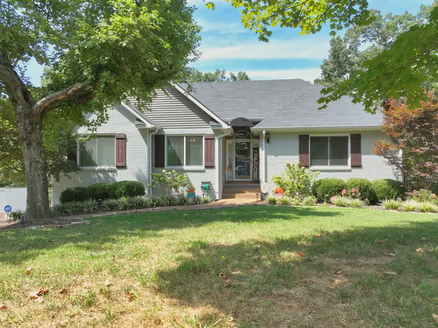 307 Dorris Ct, Hendersonville, TN 37075 - #2