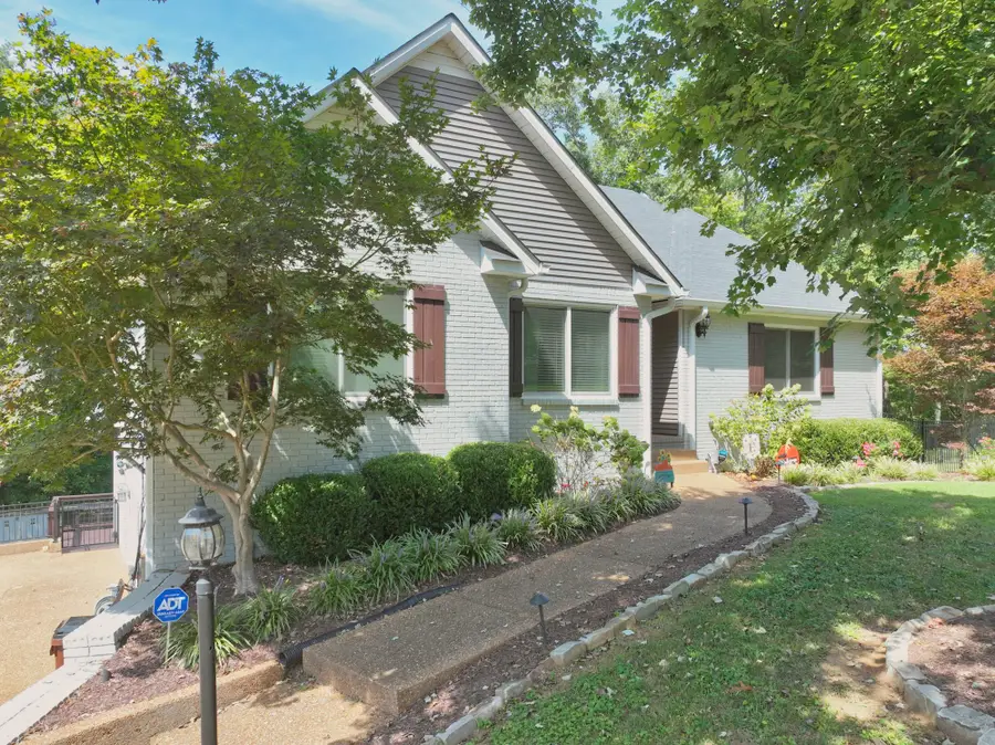 307 Dorris Ct, Hendersonville, TN 37075 - #3