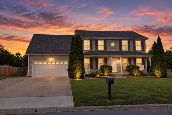 943 Commission Dr, Clarksville, TN 37042