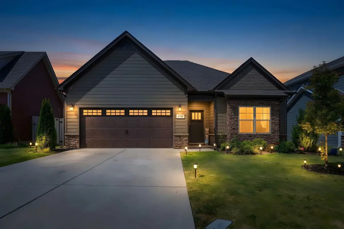 3726 Stormy Ln, Rockvale, TN 37153 - #1
