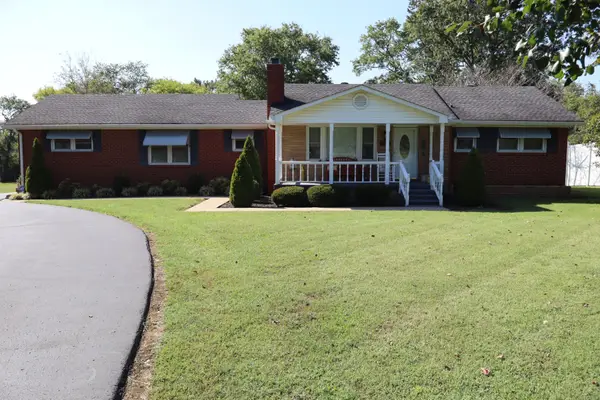 3922 Hunters Point Pike, Lebanon, TN 37087
