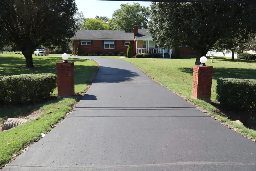 3922 Hunters Point Pike, Lebanon, TN 37087 - #3