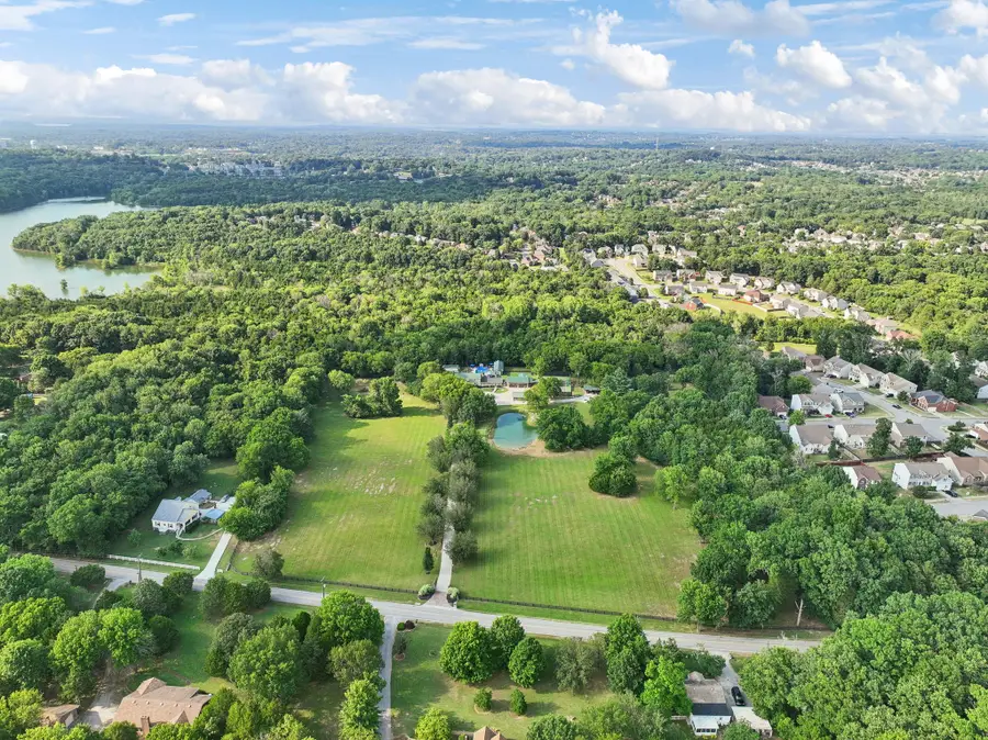 1435 Stewarts Ferry Pike, Hermitage, TN 37076 - #2