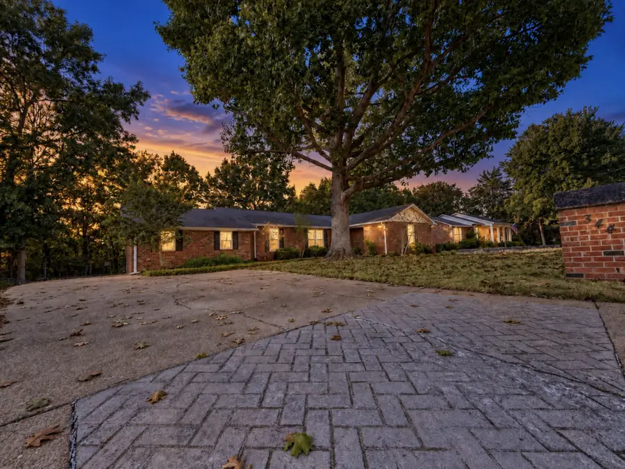 344 Clearlake Dr W, Nashville, TN 37217 - #3