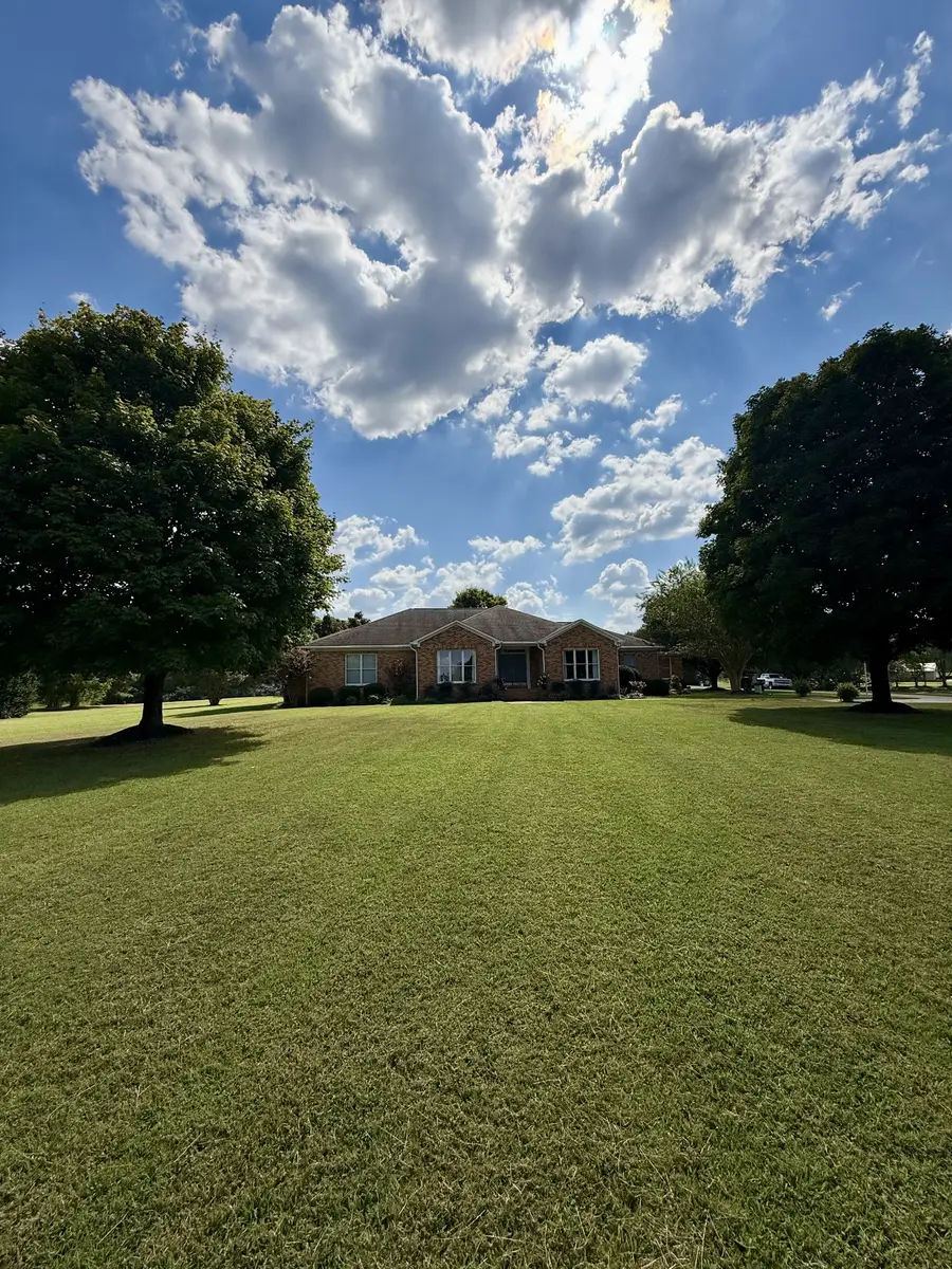 23 Cardinal Ct W, Lawrenceburg, TN 38464 - #2