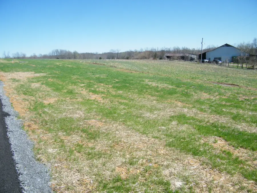 120 Daniel Lane, Westmoreland, TN 37186 - #2