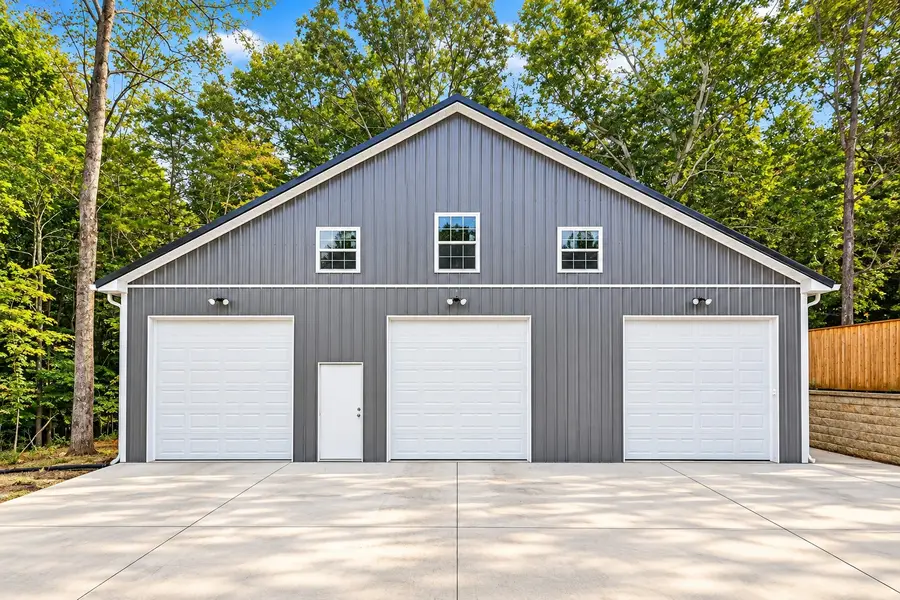 1845 Dinsmore Rd, Clarksville, TN 37040 - #2