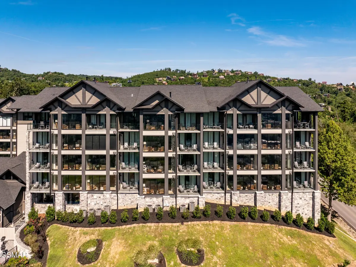 855 Campbell Lead Road #303, Gatlinburg, TN 37738 - #1