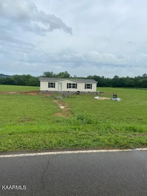 145 County Road 384, Niota, TN 37826