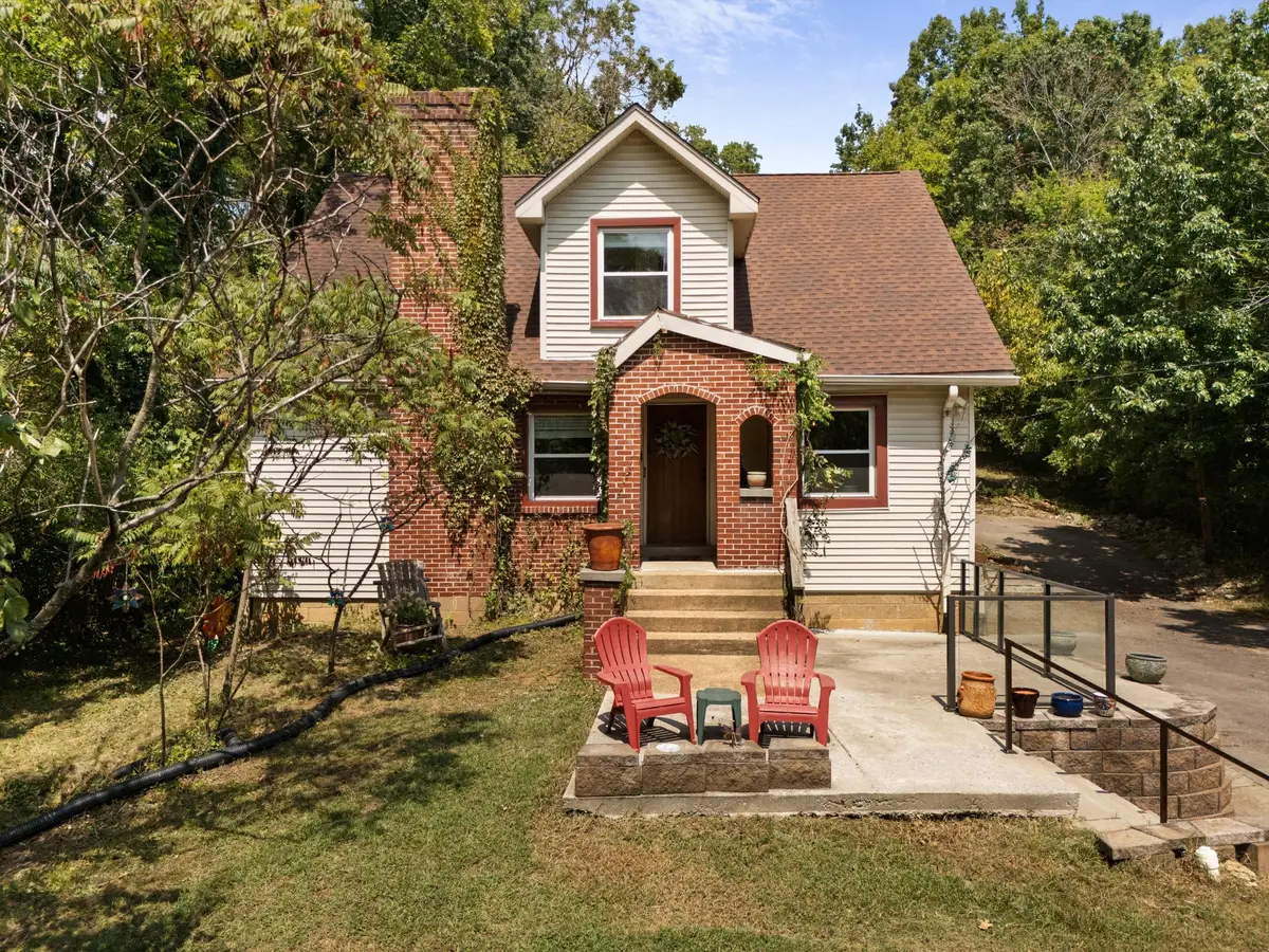 910 Due West Ave, Madison, TN 37115 - #1