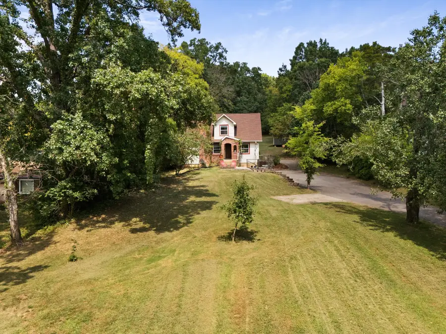 910 Due West Ave, Madison, TN 37115 - #2