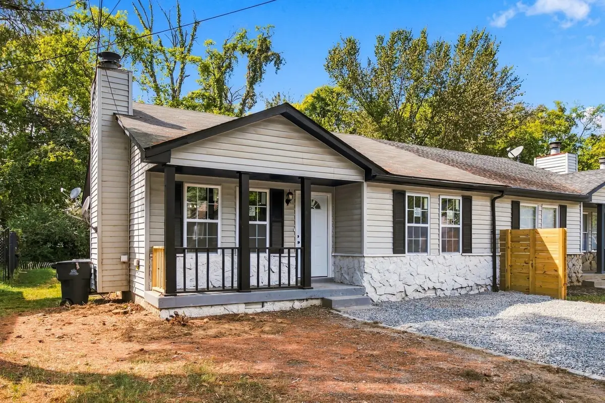 3227 Lakeford Dr, Nashville, TN 37214 - #1