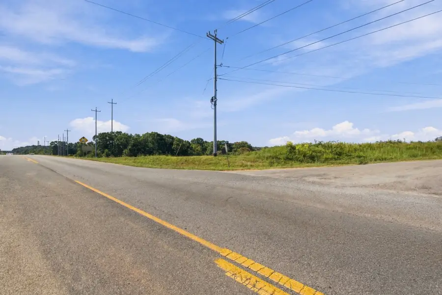 1 Highway 46, Bon Aqua, TN 37025 - #3