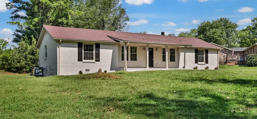803 Laurel Dr, Clarksville, TN 37043 - #3