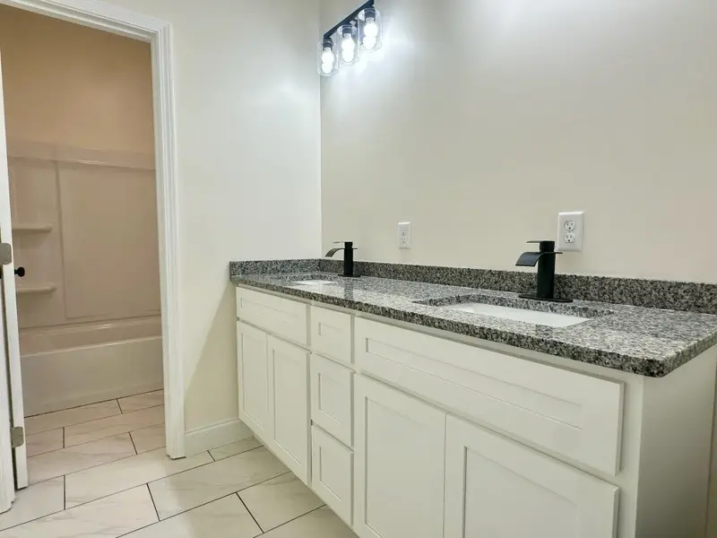 540 Gracie Street, Livingston, TN 38570 - #2