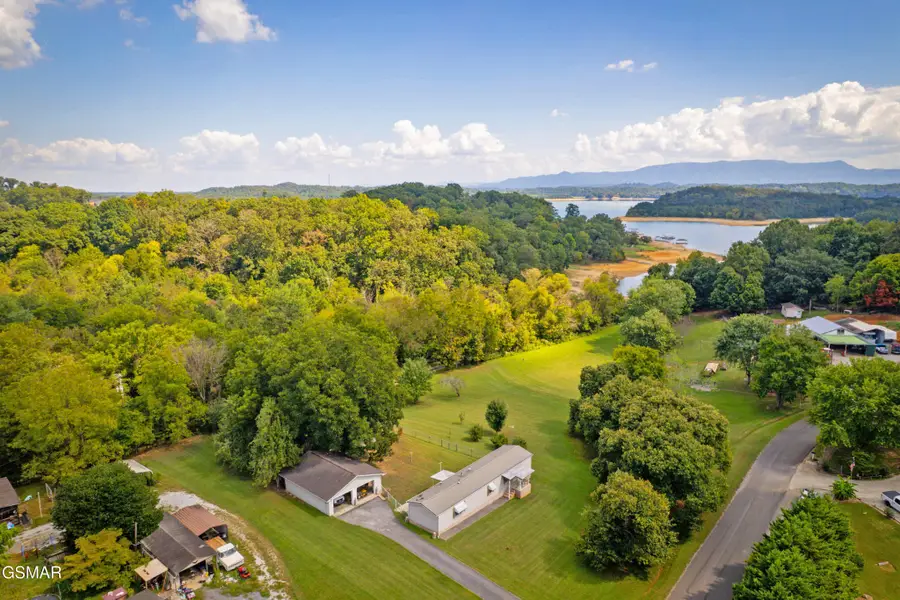 1420 Martha Dandridge Circle, Dandridge, TN 37725 - #3