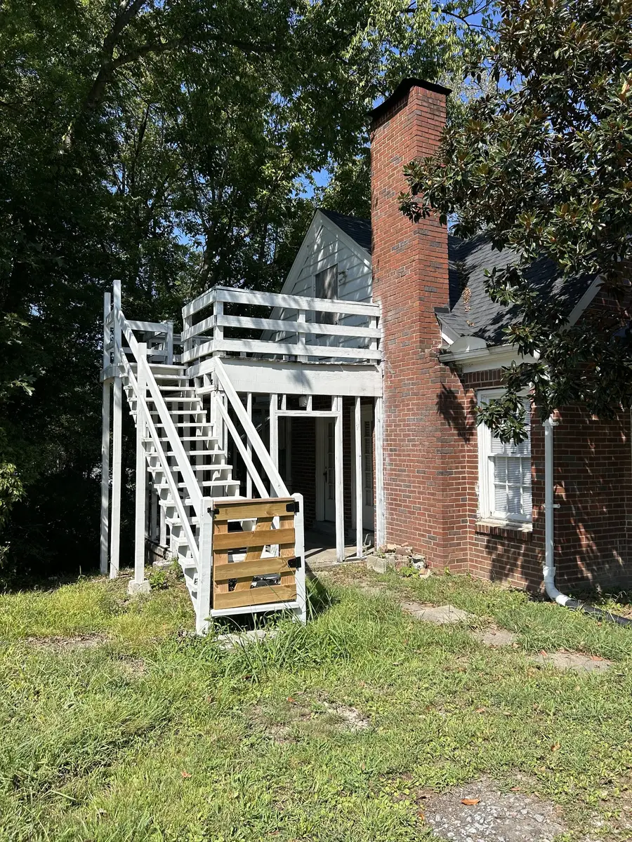 107 Washington Ave, Camden, TN 38320 - #2