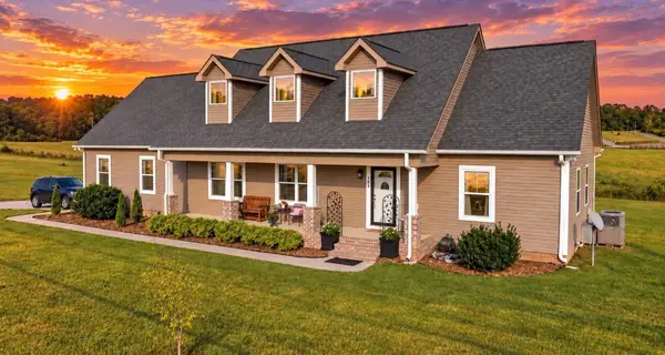 104 S Branch Ct, Wartrace, TN 37183