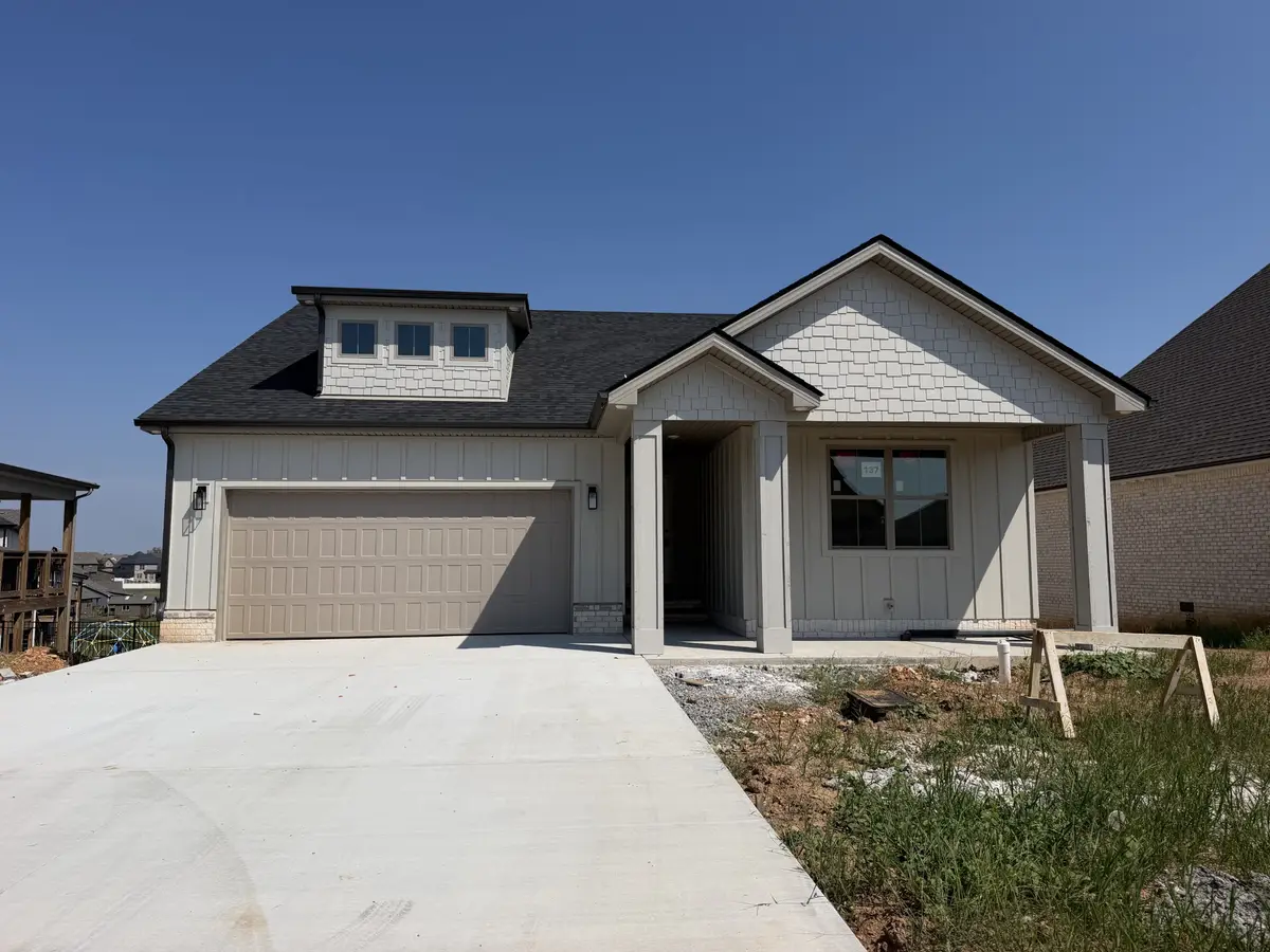907 Bankside Dr, Clarksville, TN 37043 - #1